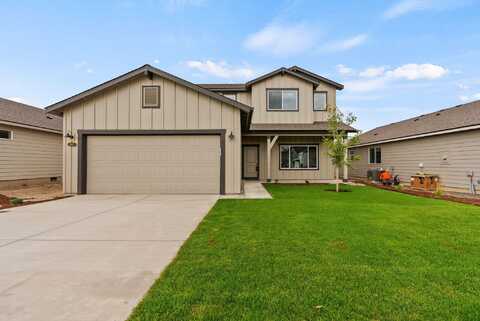 3487 NW 12th Street, Redmond, OR 97756