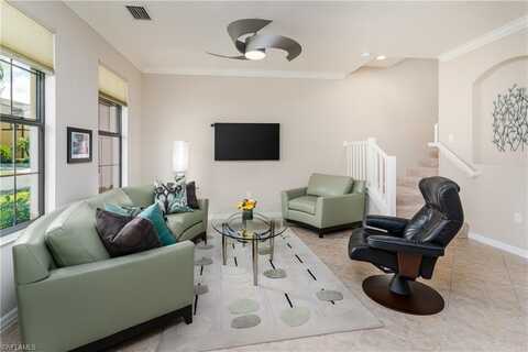 9051 Capistrano, NAPLES, FL 34113