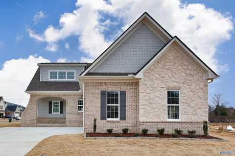7918 Autumn Glen Drive SE, Owens Cross Roads, AL 35763