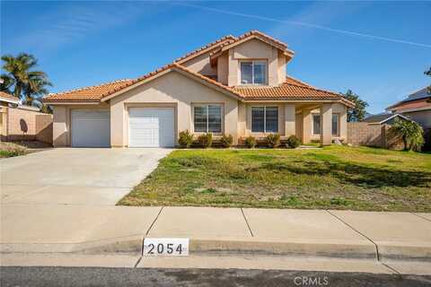 2054 W Sunnyview Drive, Rialto, CA 92377