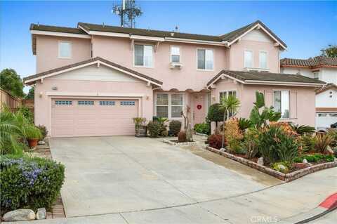 2304 Promontory Drive, Signal Hill, CA 90755