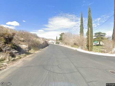 Golconda Avenue, Kingman, AZ 86401