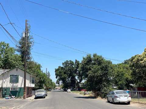 Oleander, MERCED, CA 95340