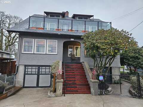 3Rd, SAINT HELENS, OR 97051