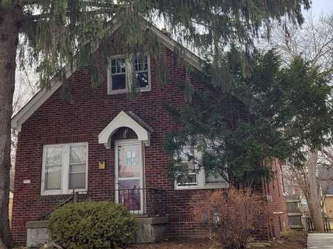 35Th, MILWAUKEE, WI 53209