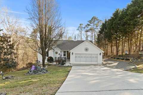 64 Pin Oak Lane, Ellijay, GA 30540