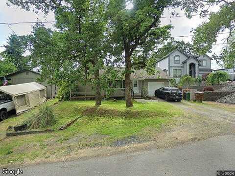 11Th, SAINT HELENS, OR 97051