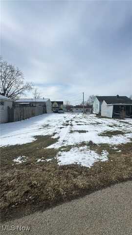 410 Ogara Avenue, Lancaster, OH 43130
