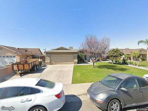 Leeta, BAKERSFIELD, CA 93307