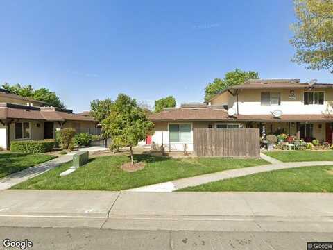 West, WOODLAND, CA 95695