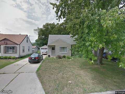 110Th, MILWAUKEE, WI 53214