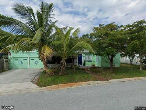 Palmway, Lake Worth, FL 33460