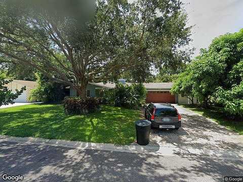 68Th, SAINT PETERSBURG, FL 33712