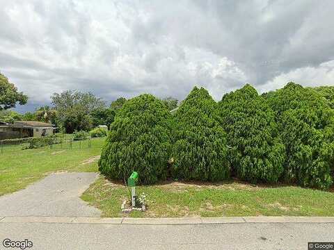 Pine, TAVARES, FL 32778