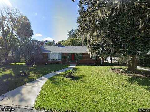 Mulholland, PALATKA, FL 32177