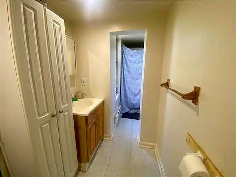 Plainview, PITTSBURGH, PA 15226