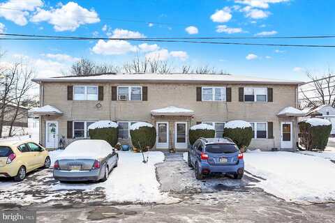 Arwin, HUMMELSTOWN, PA 17036