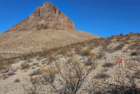 999 Point- A-View Rd, Terlingua, TX 79852