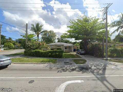 159Th, NORTH MIAMI BEACH, FL 33162