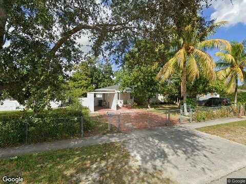 159Th, NORTH MIAMI BEACH, FL 33162