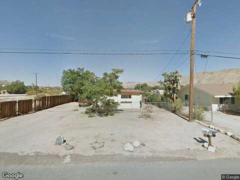 Grand, YUCCA VALLEY, CA 92284