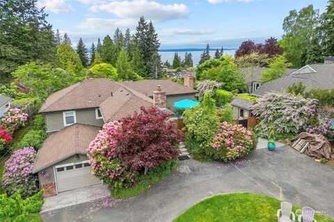 92Nd, EDMONDS, WA 98020