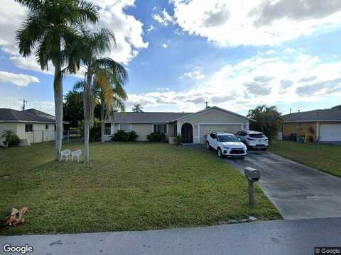 5Th, CAPE CORAL, FL 33990