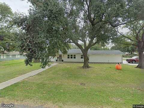 12Th, PORT NECHES, TX 77651