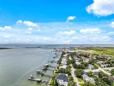 Marine Dr, Galveston, TX 77550