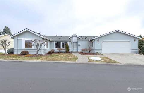 Nahalee, EAST WENATCHEE, WA 98802