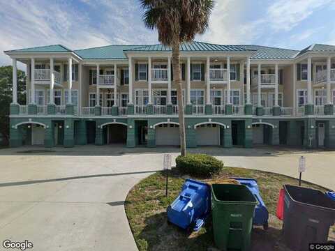 Dement, PANAMA CITY BEACH, FL 32407