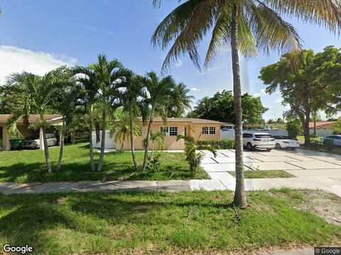 111Th, HIALEAH, FL 33012