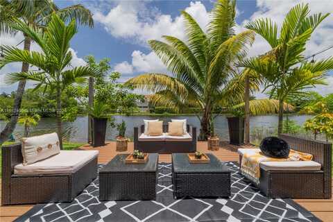 4Th, PEMBROKE PINES, FL 33029