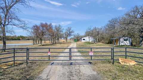 1387 County Road 140, Whitesboro, TX 76273