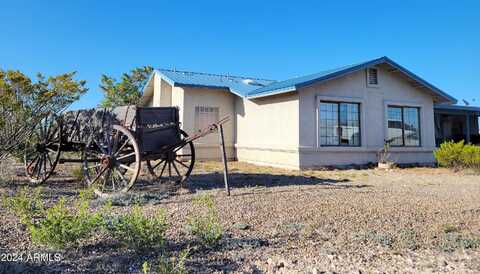 North, TOMBSTONE, AZ 85638