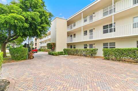 Ne 7Th Ave, Boca Raton, FL 33487