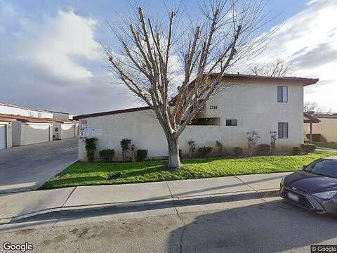 Avenue Q4, PALMDALE, CA 93550