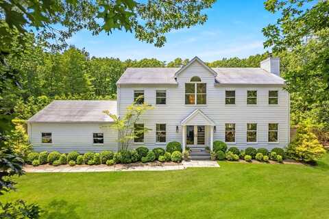 29 Emerson Place, Sag Harbor, NY 11963