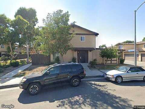 Shadyglade Ave, North Hollywood, CA 91605