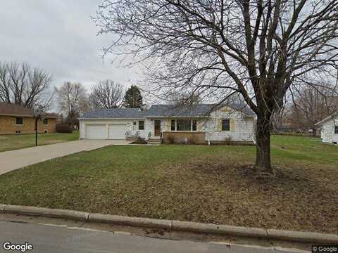 8Th, GAYLORD, MN 55334