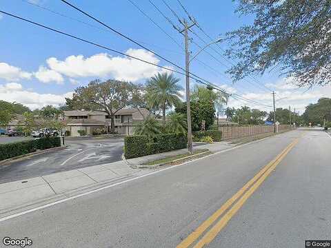 Dunwoody Ln, Hollywood, FL 33021