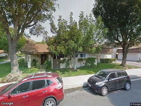 Larwin Ave, Chatsworth, CA 91311