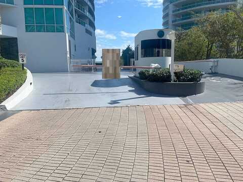 Brickell, MIAMI, FL 33129