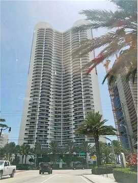 Collins, SUNNY ISLES BEACH, FL 33160