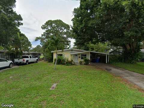 89Th, SAINT PETERSBURG, FL 33702