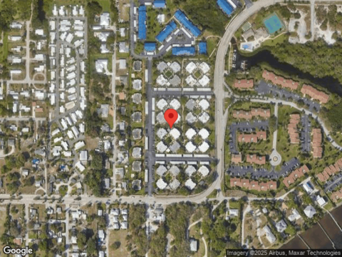 Ne 12Th Ter, Jensen Beach, FL 34957