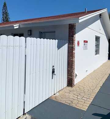 23Rd, BOYNTON BEACH, FL 33435