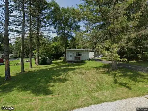 N3197 Beach Rd # A, Lake Geneva, WI 53147