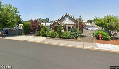 Tigerlily St, Silverton, OR 97381