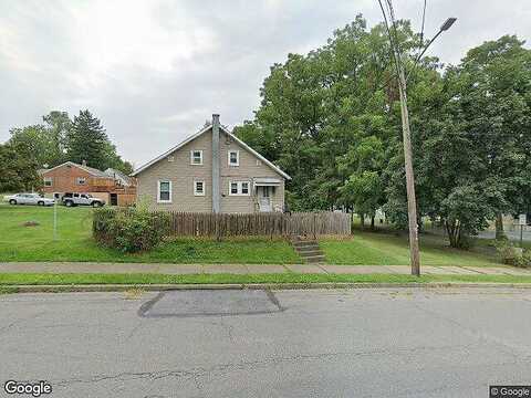 13Th Ave, Bethlehem, PA 18018